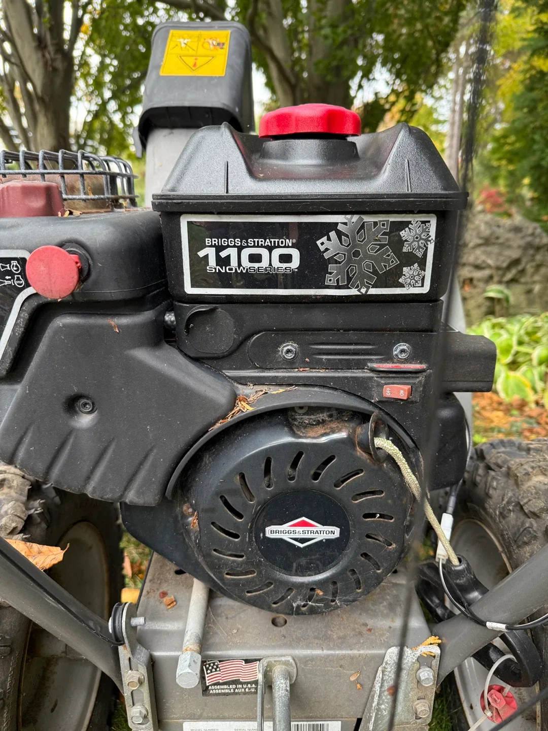 MTD Pro 26" Snowblower - Electric Start image indicator(3)