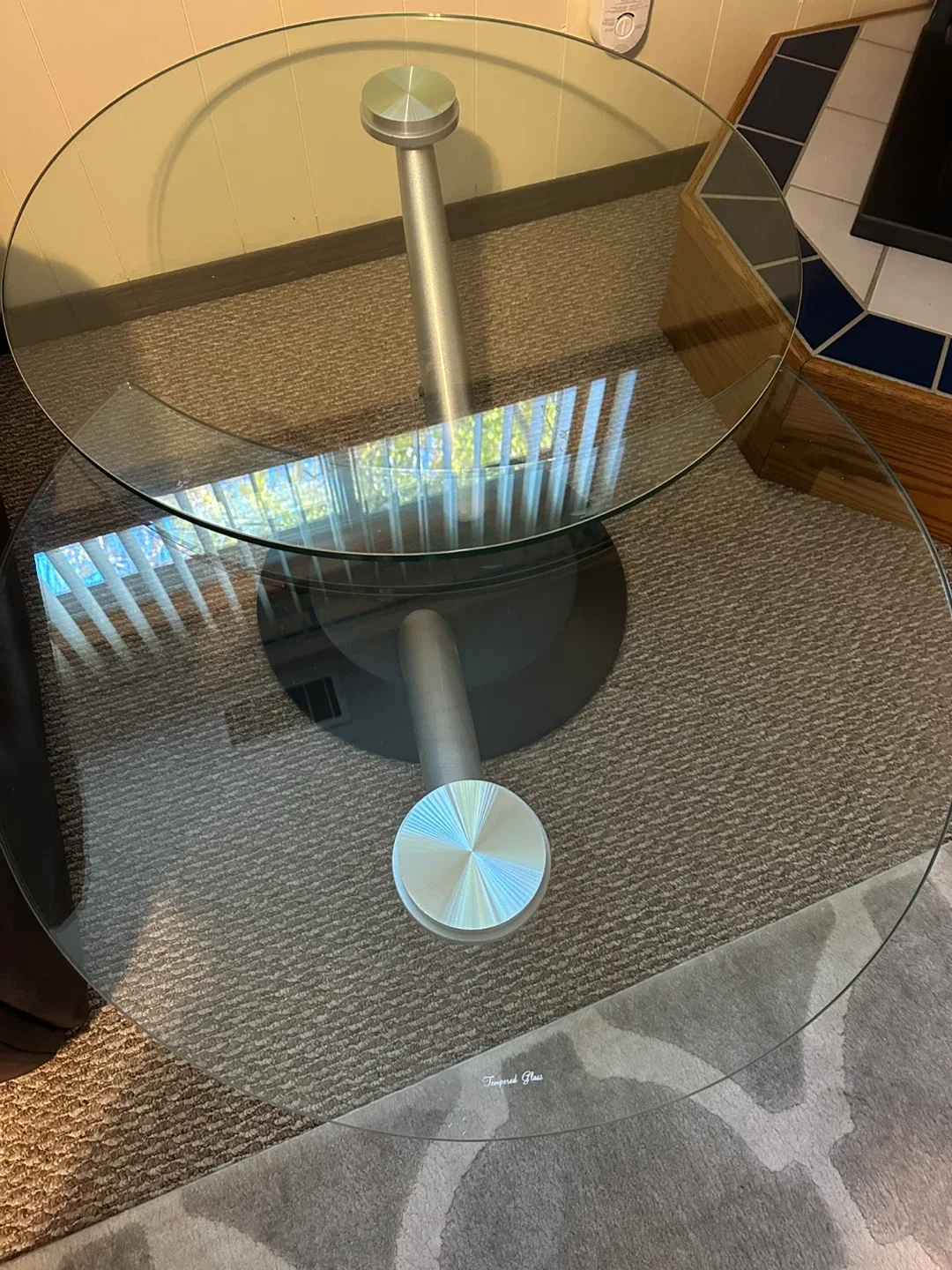 Glass Coffee Table, Round, 32 inches image indicator(3)