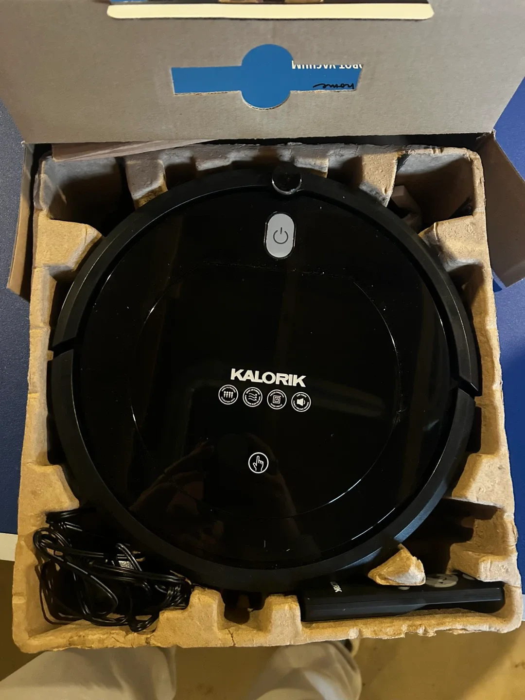 Kalorik Ionic Pure Air Robot Vacuum - New in Box! image indicator(2)