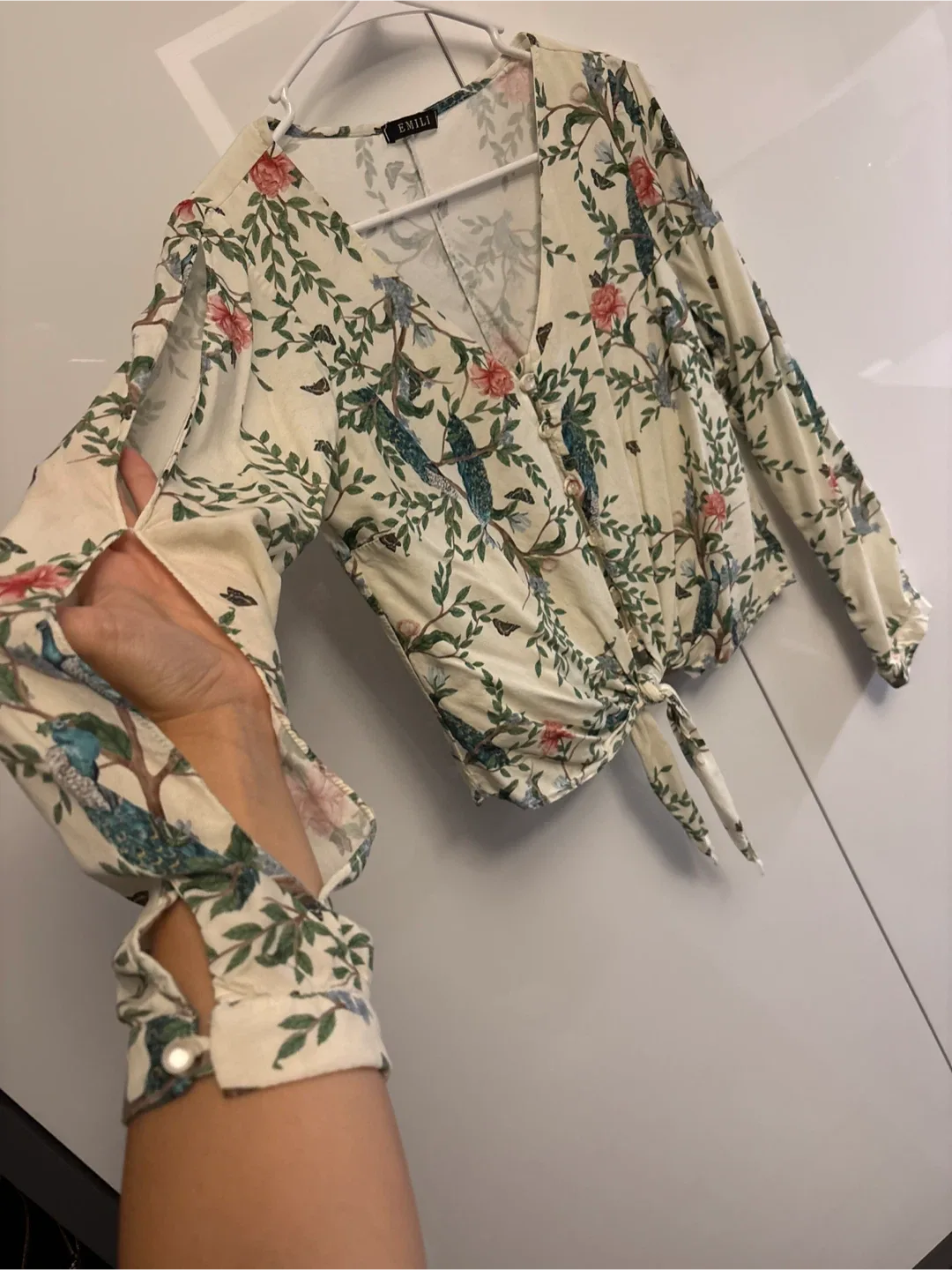 Floral Print Tie-Front Blouse - Size M image indicator(2)