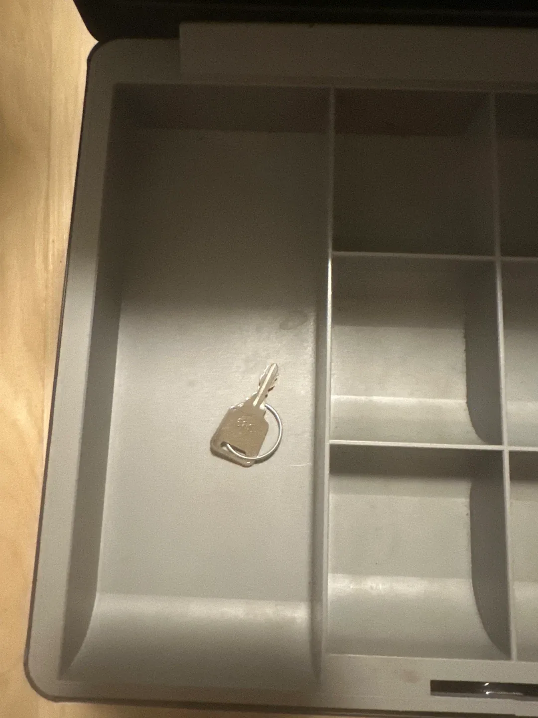 SentrySafe Cash Box with Key image indicator(3)