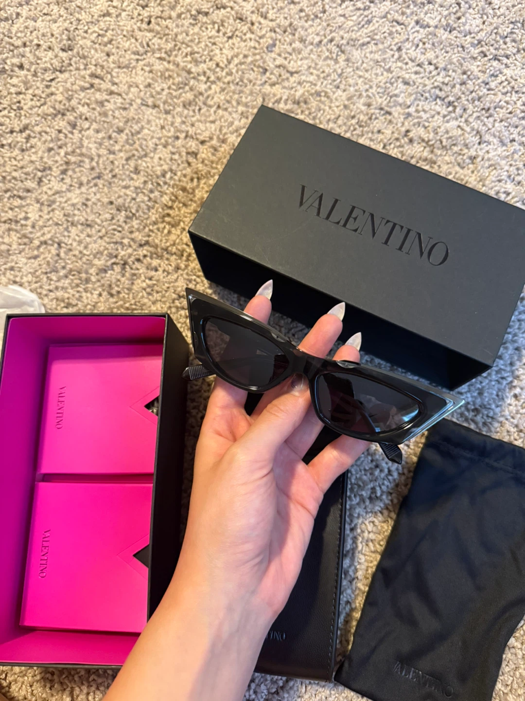 Valentino V-Goldcut VLS-113S Black Sunglasses