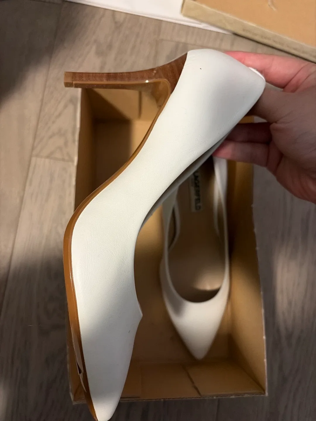 Karl Lagerfeld White Heels Size 6 image indicator(3)