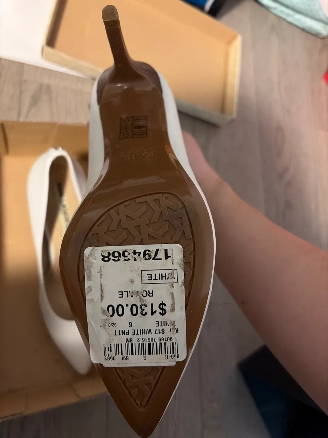 Karl Lagerfeld White Heels Size 6 image indicator(2)