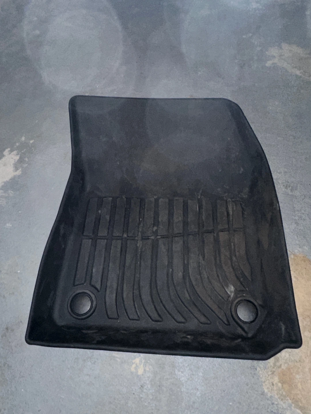 Black Rubber Car Floor Mats, Vinfast VF8 - photo 2