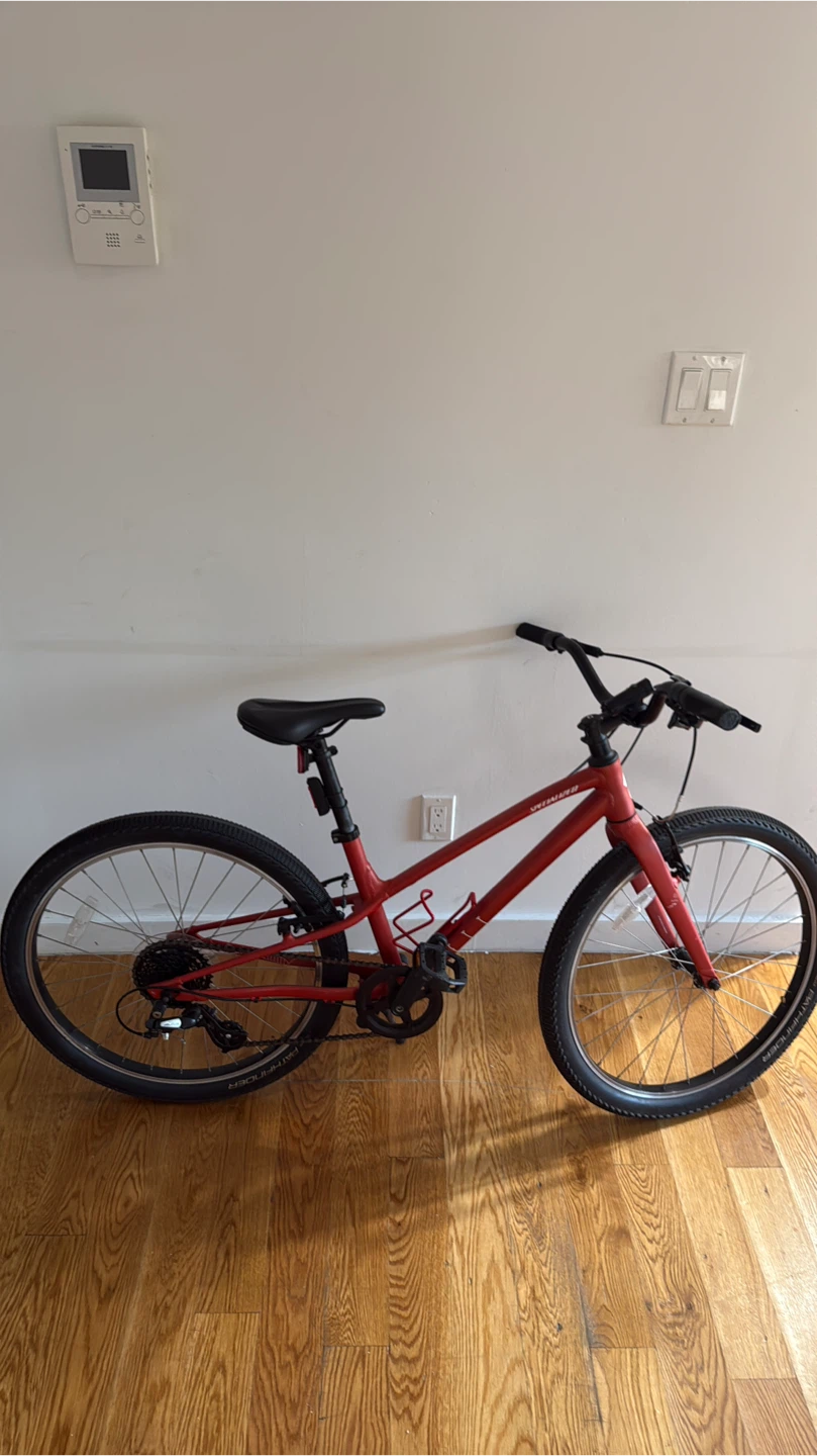 Specialized Hotrock 24 inch Kids Bike - Red - photo 3