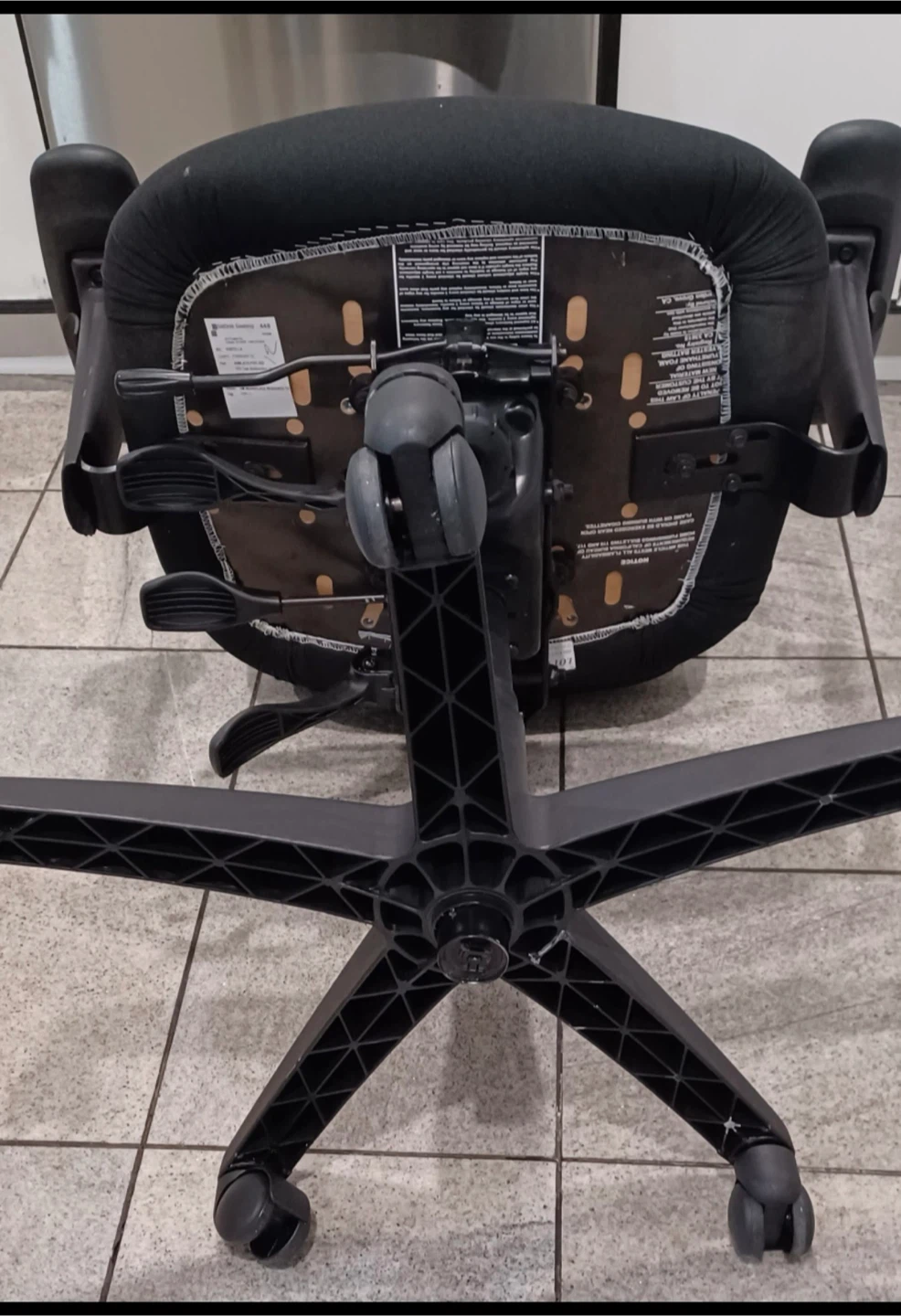 Black Office Chair with Armrests - photo 5