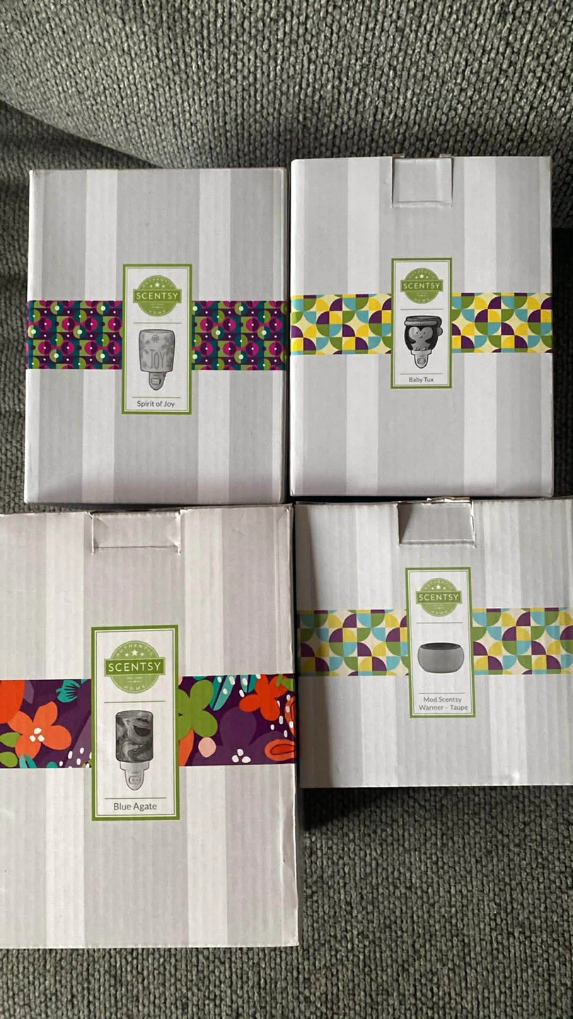 Scentsy Warmers (New in Box)