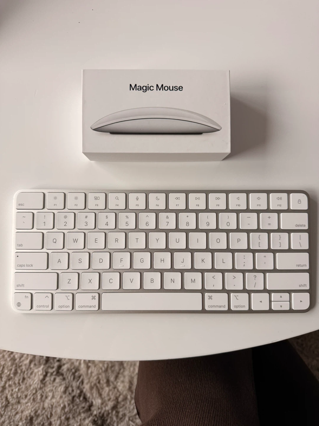 Apple Magic Mouse & Keyboard - photo 3