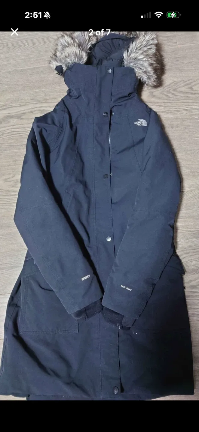 The North Face Parka - Women's Size Small image indicator(2)