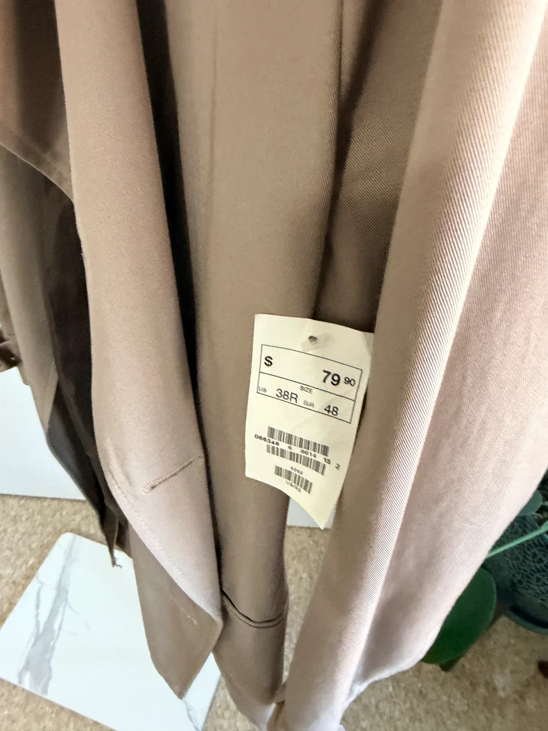 H&M Beige Trench Coat - Size S image indicator(3)
