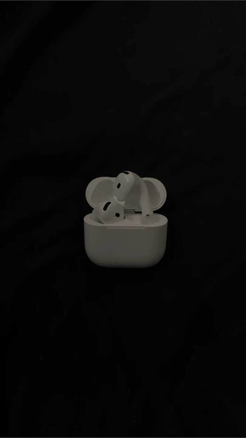 Apple Airpods 4 image indicator(2)