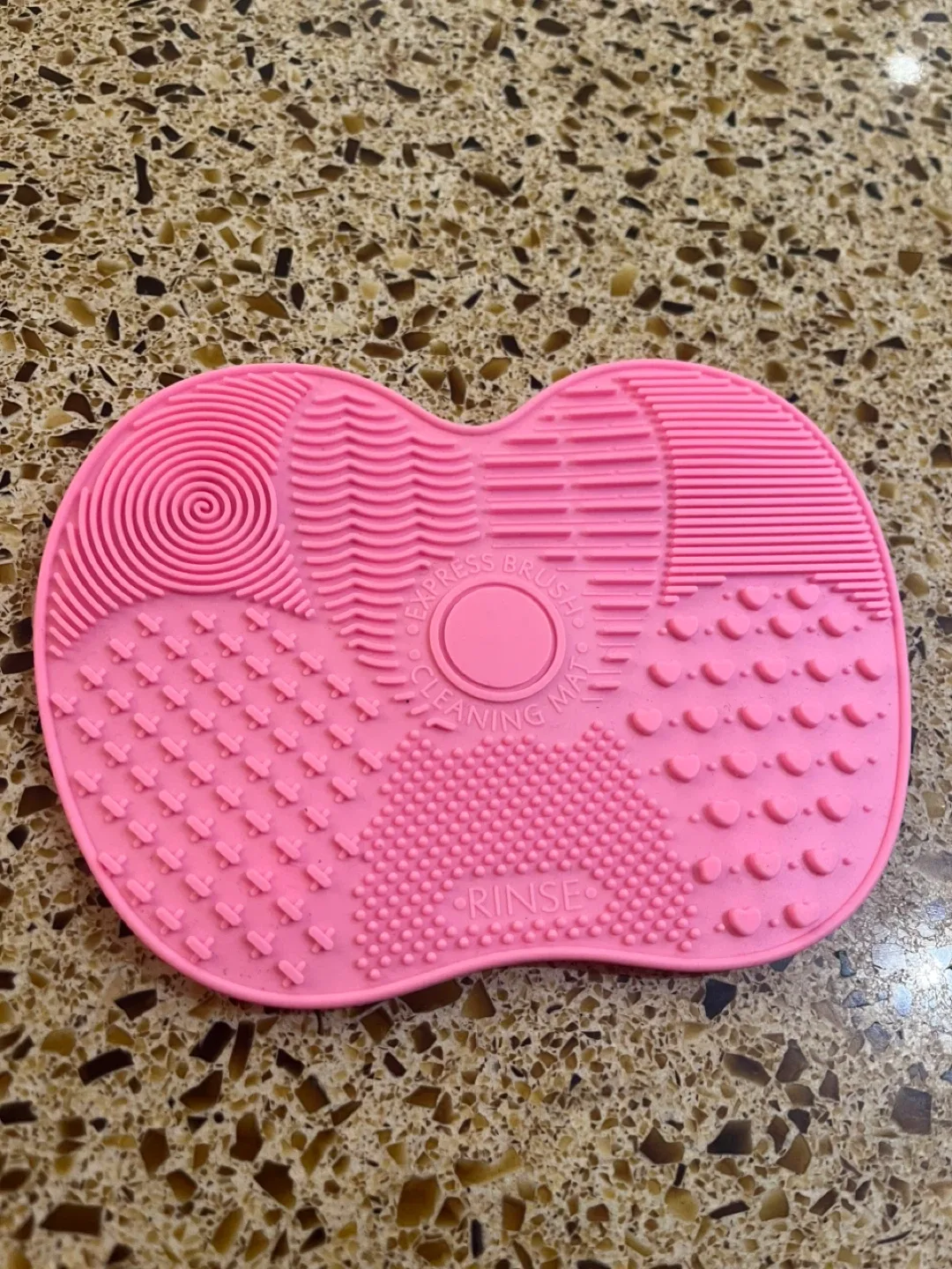 BN not in package Make up Brush Cleaning Mat - Pink thumbnail