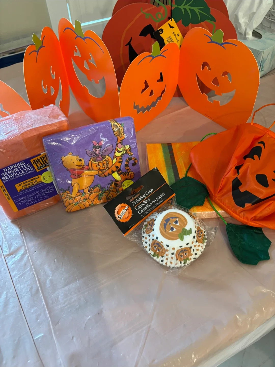 Halloween Party Supplies Bundle thumbnail