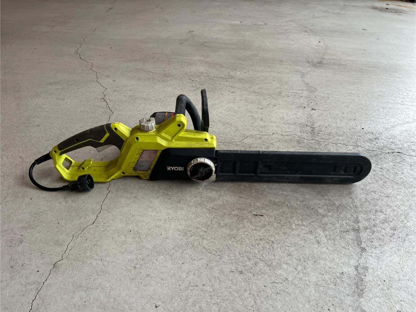 Ryobi 16 in. Electric Chainsaw - photo 2