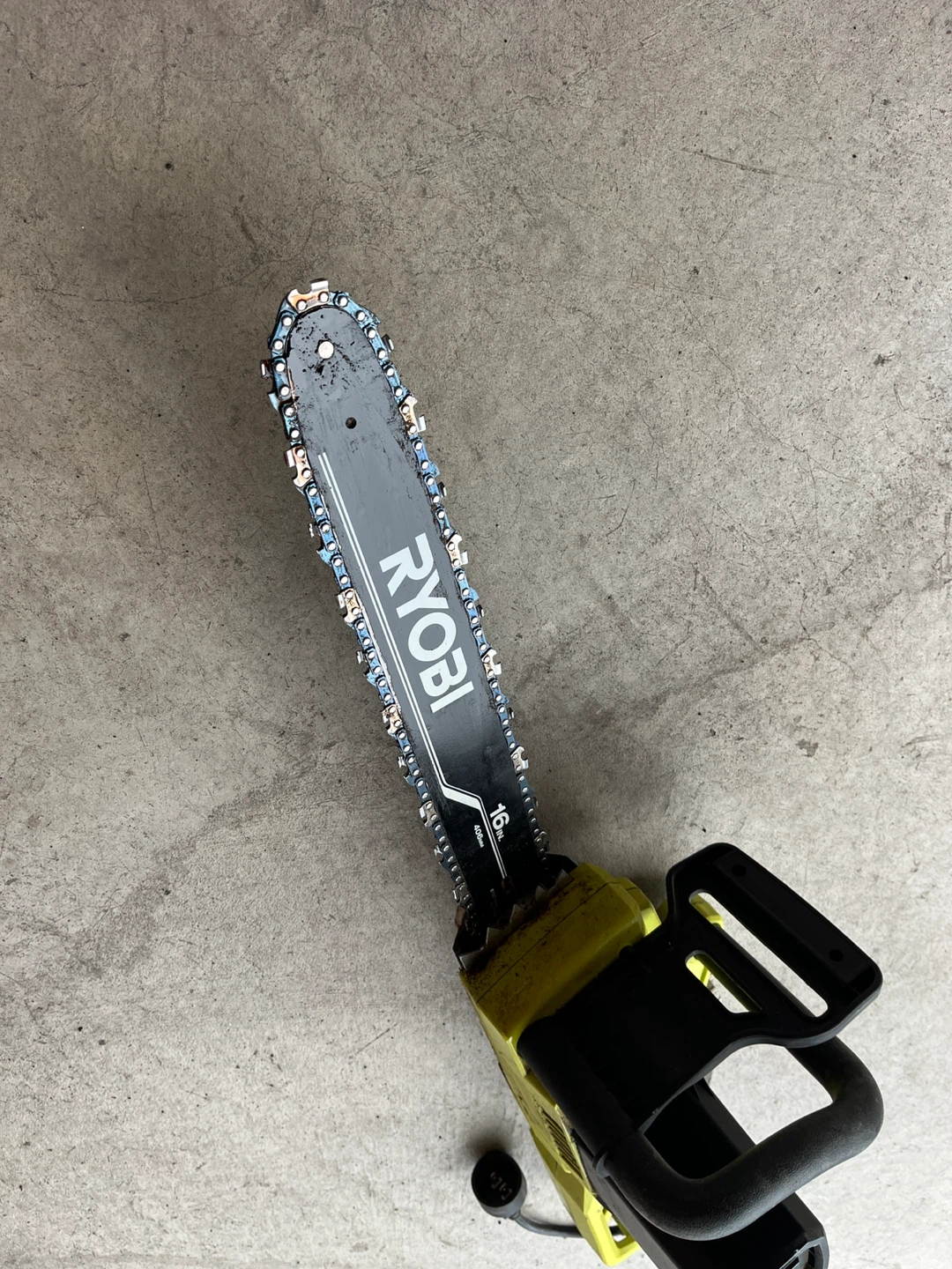Ryobi 16 in. Electric Chainsaw