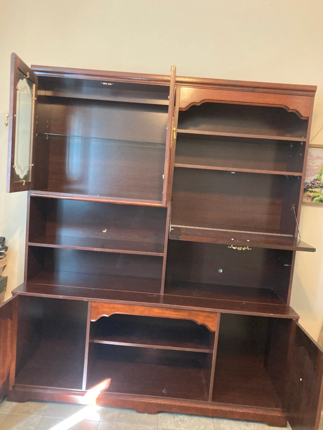 Wooden Hutch - photo 2