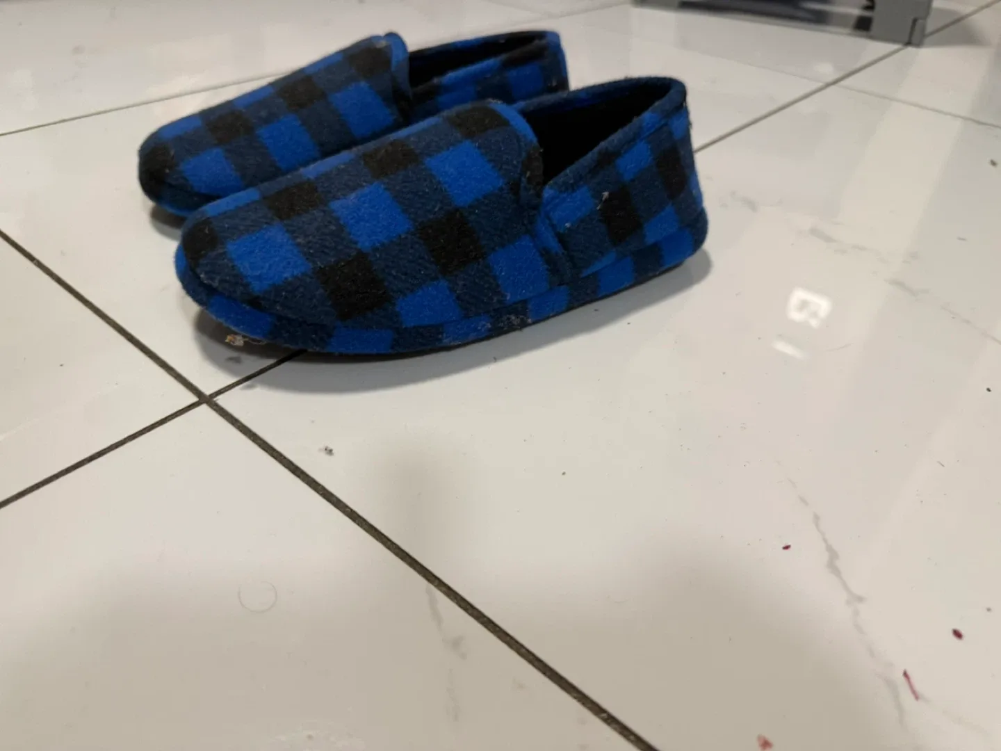 Blue Plaid Slippers image indicator(2)