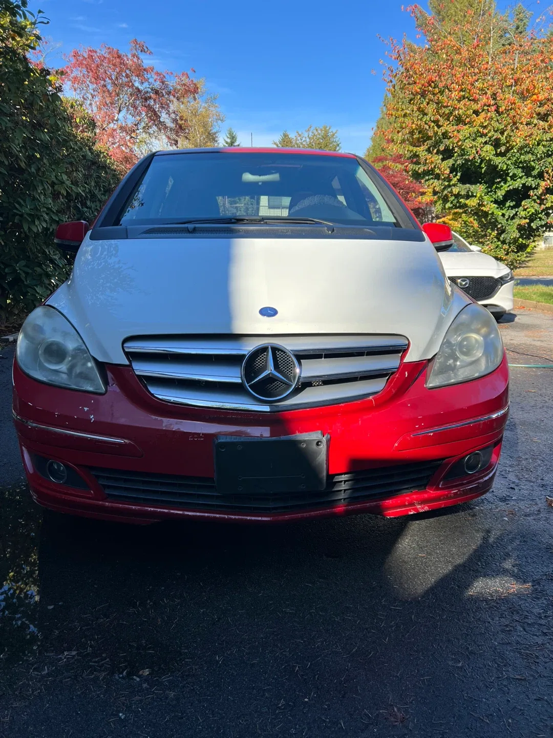 Mercedes-Benz B200 Turbo - Red Hatchback image indicator(3)