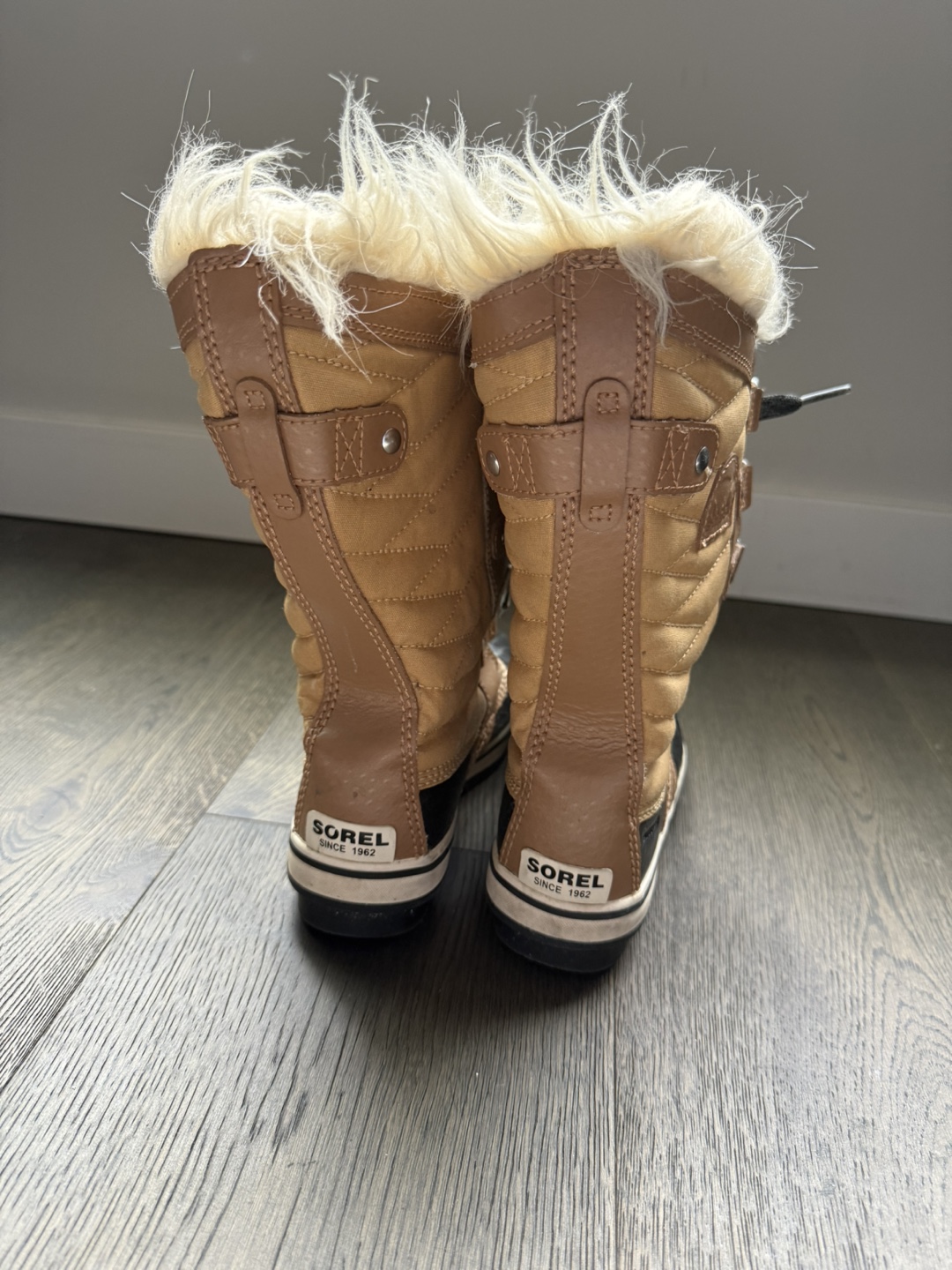 Sorel Winter Boots - Size 2 US - photo 2