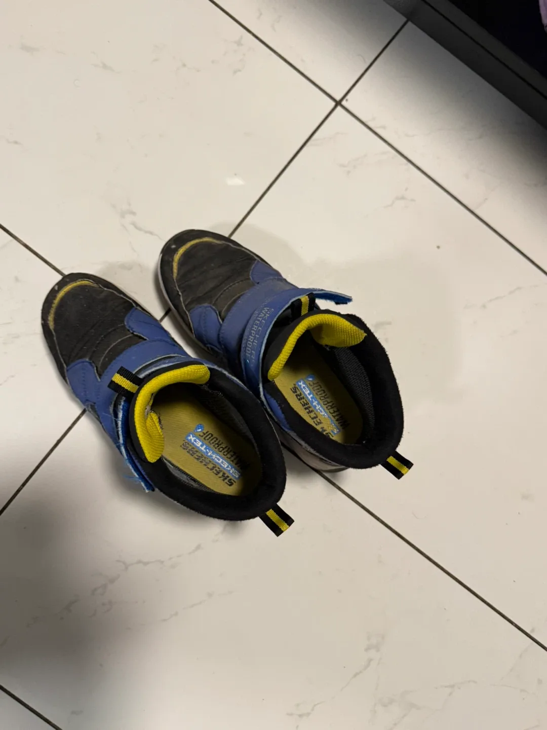 Skechers Kids Waterproof Shoes image indicator(3)