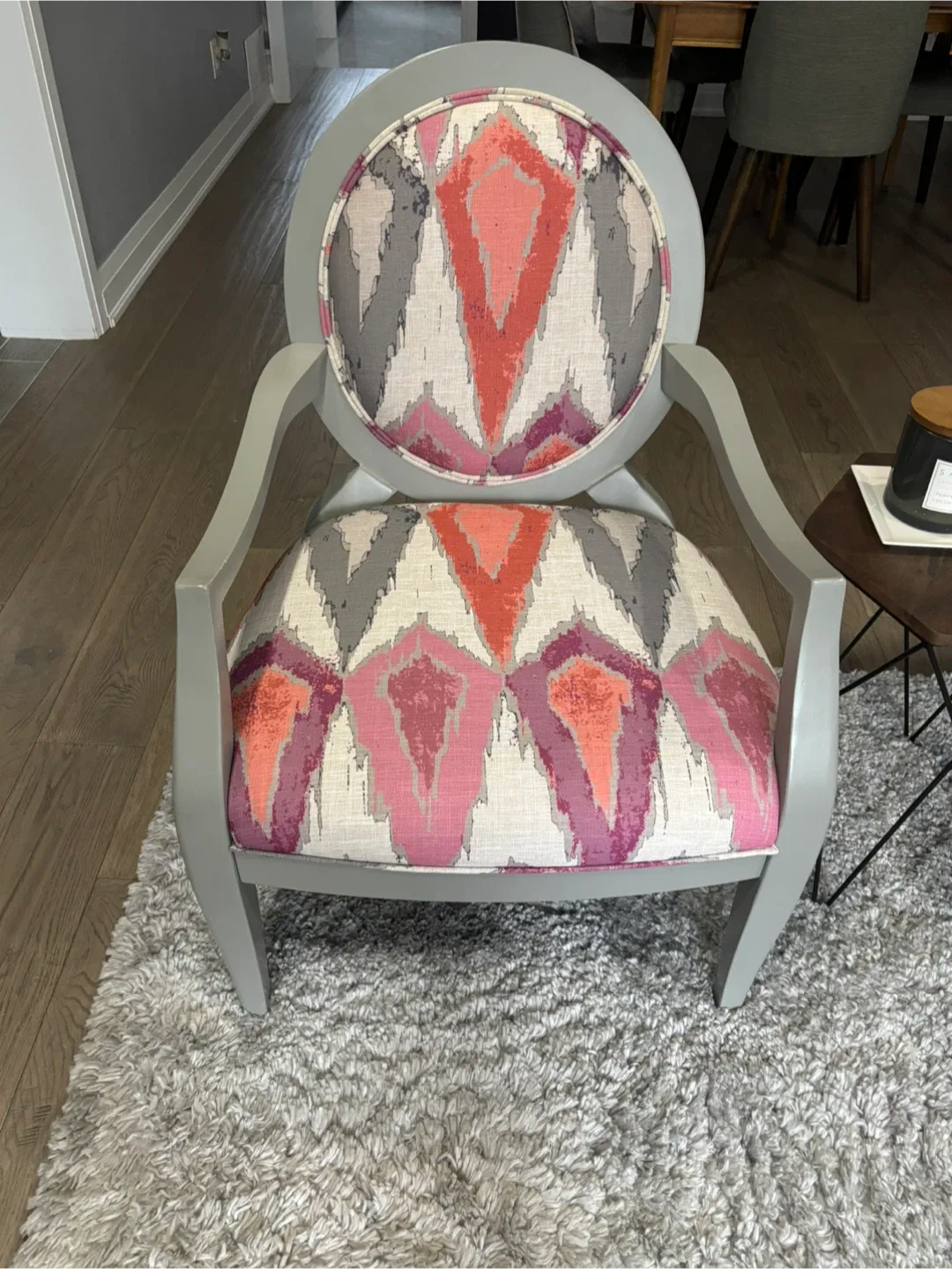 Set of 2 Grey Armchairs image indicator(4)