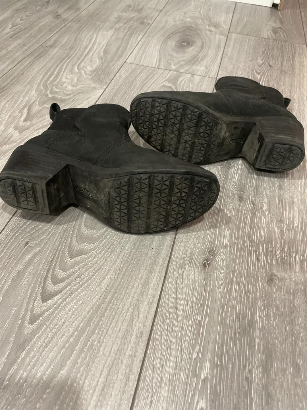 Teva Anaya Waterproof Chelsea Boots Size 6 image indicator(3)