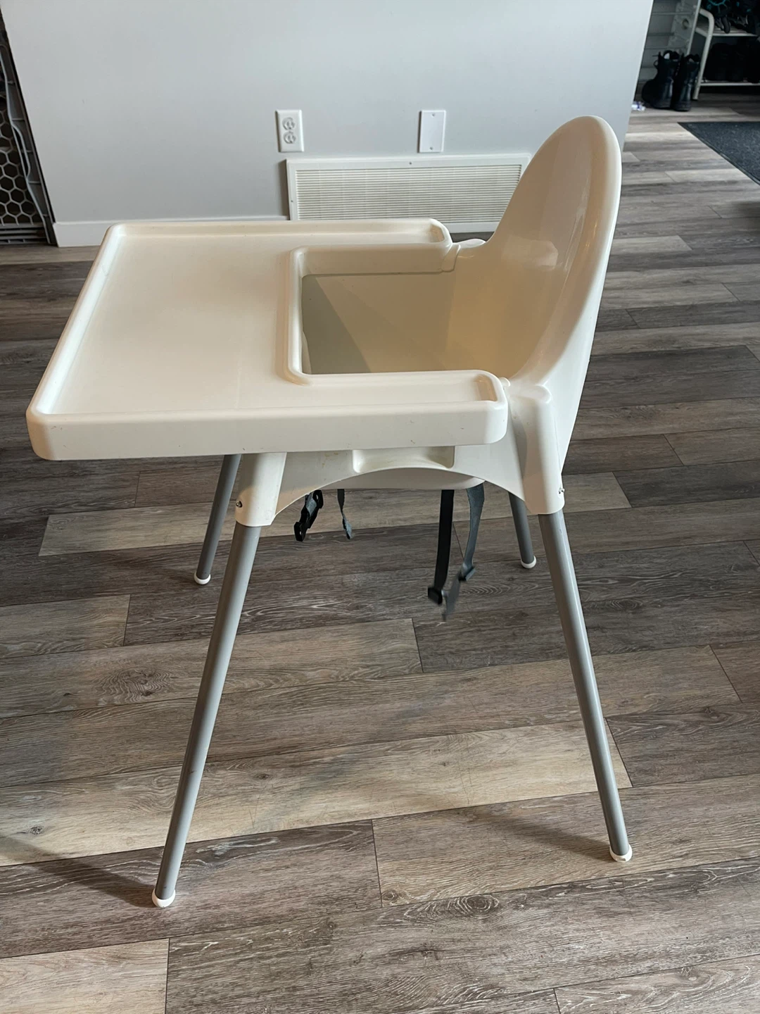 Ikea High Chair - photo 2