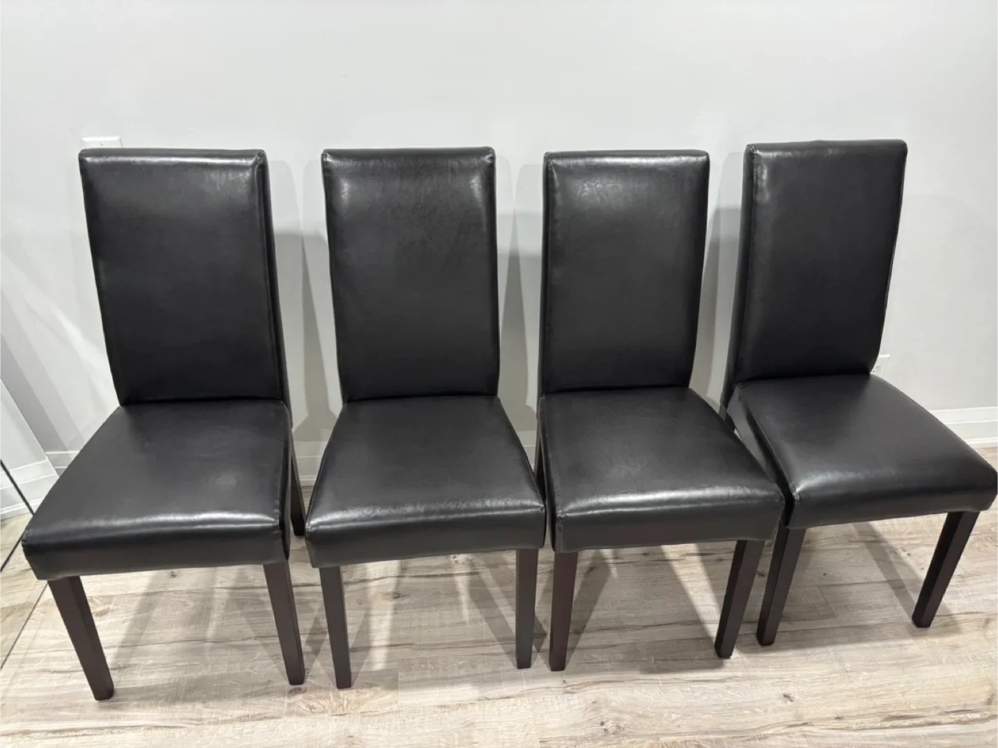 Set of 4 Black/Brown Faux Leather Dining Chairs thumbnail