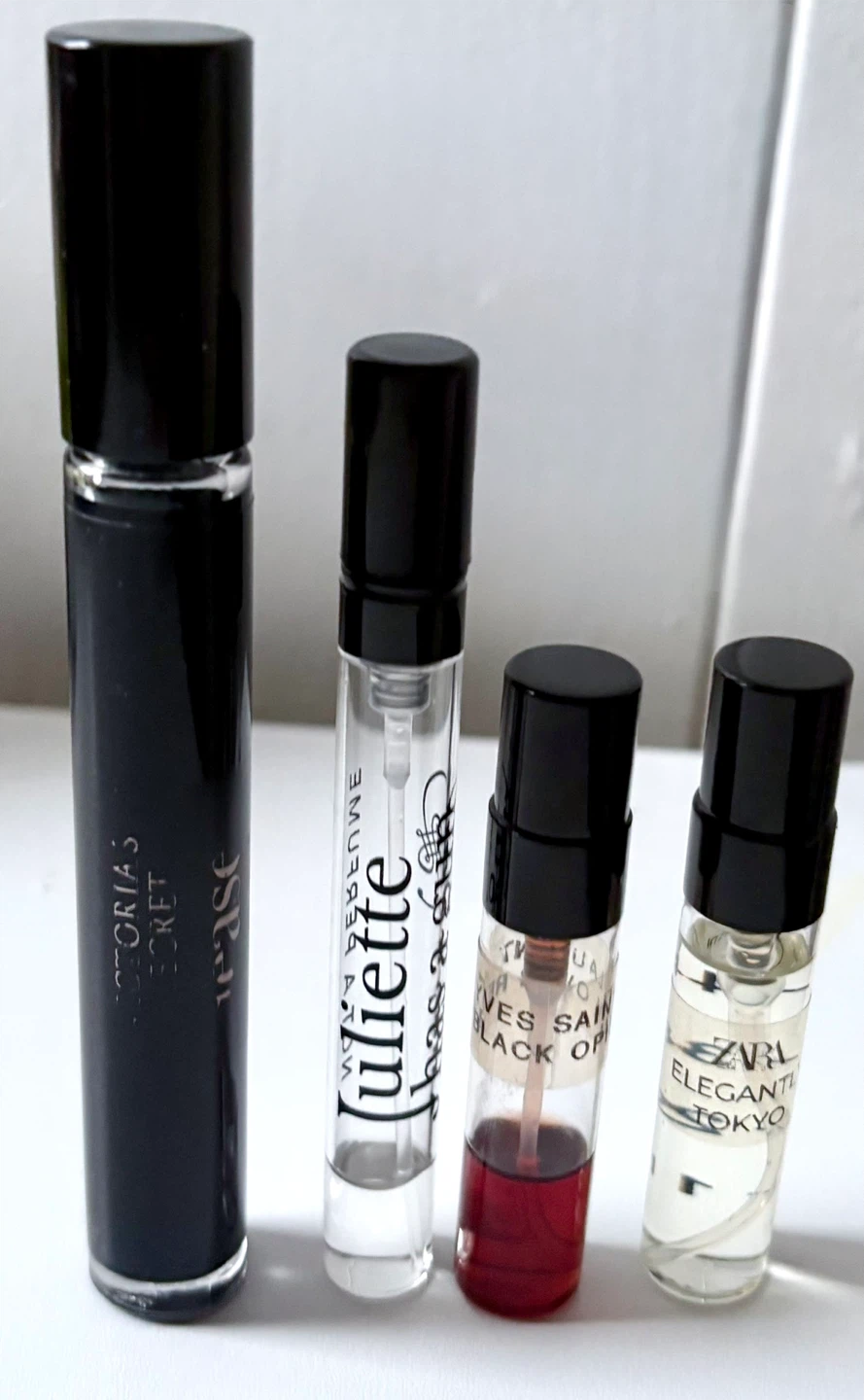 Perfume sample bundle (used ) - photo 2