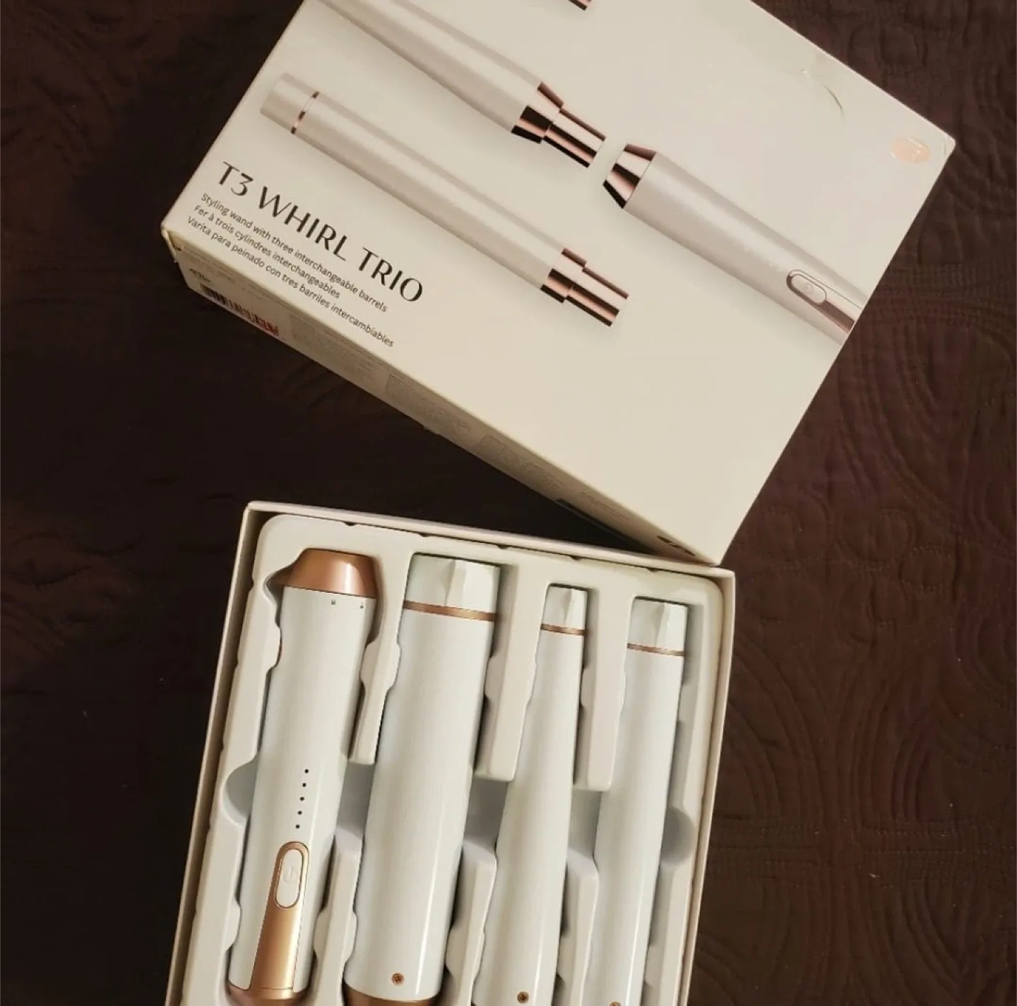 T3 Whirl Trio Styling Wand with 3 Interchangeable Barrels image indicator(2)