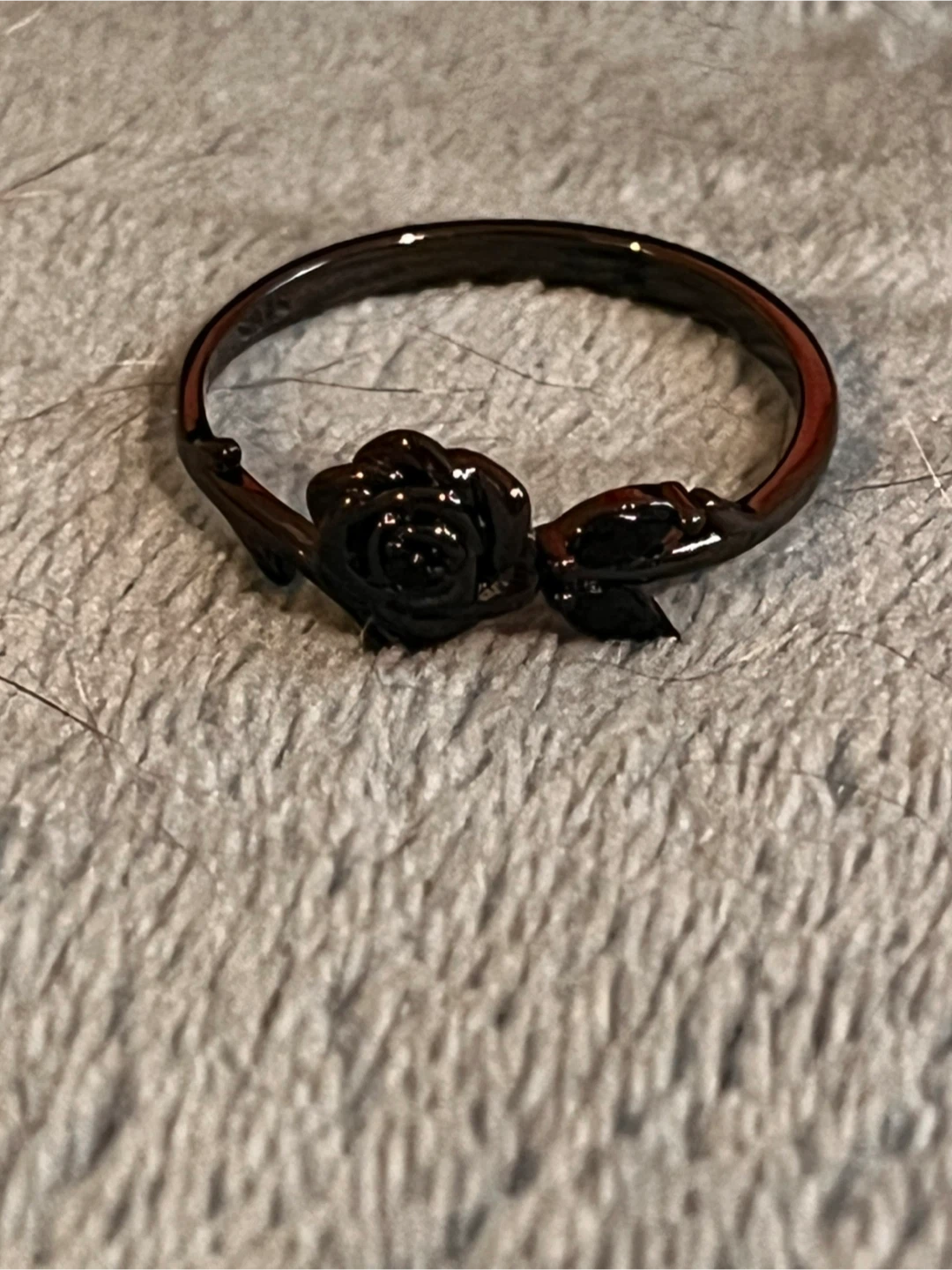 Black Rose Ring - Size 12 - photo 4