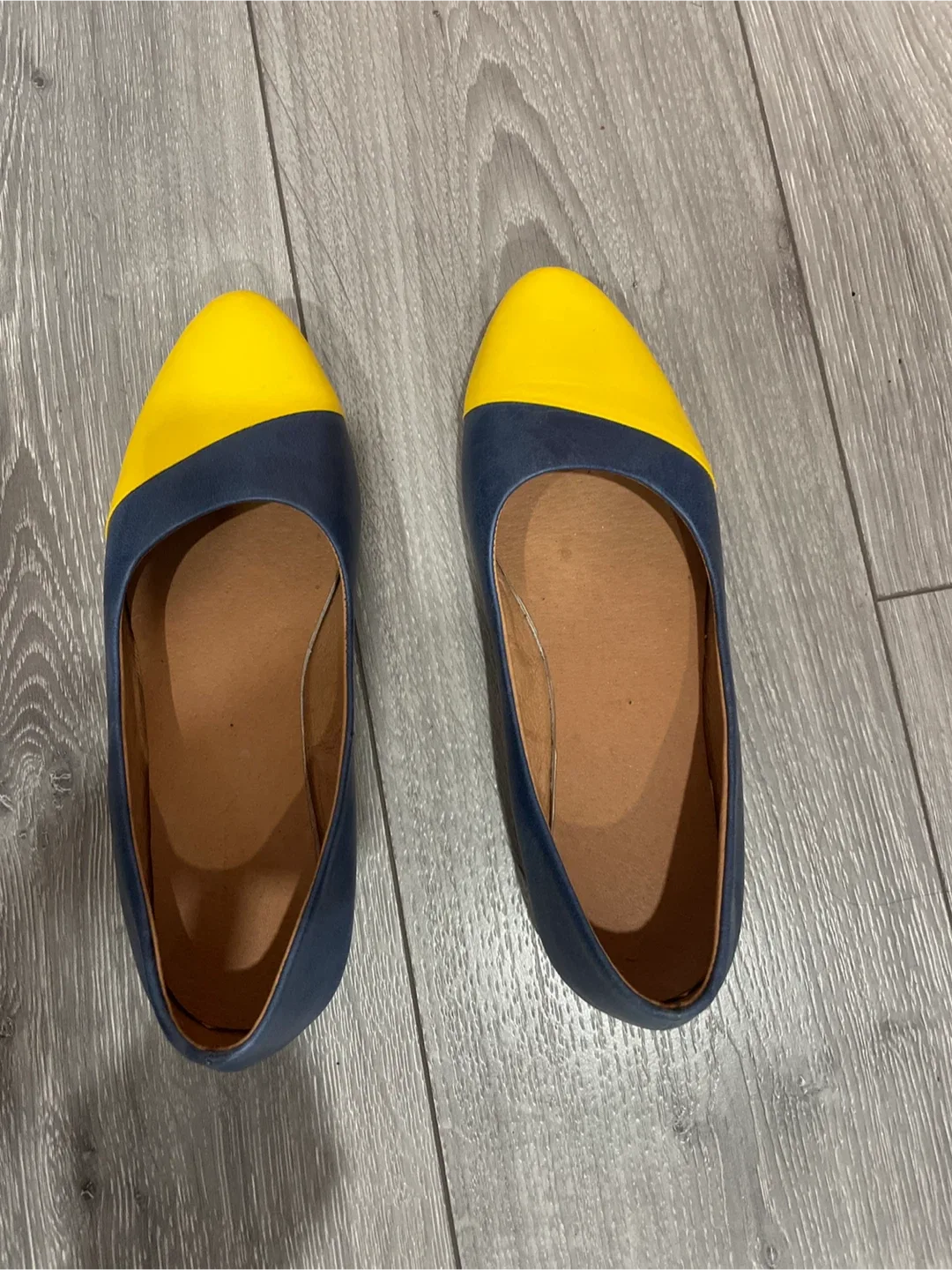 Blue & Yellow Leather Ballet Flats Size 6