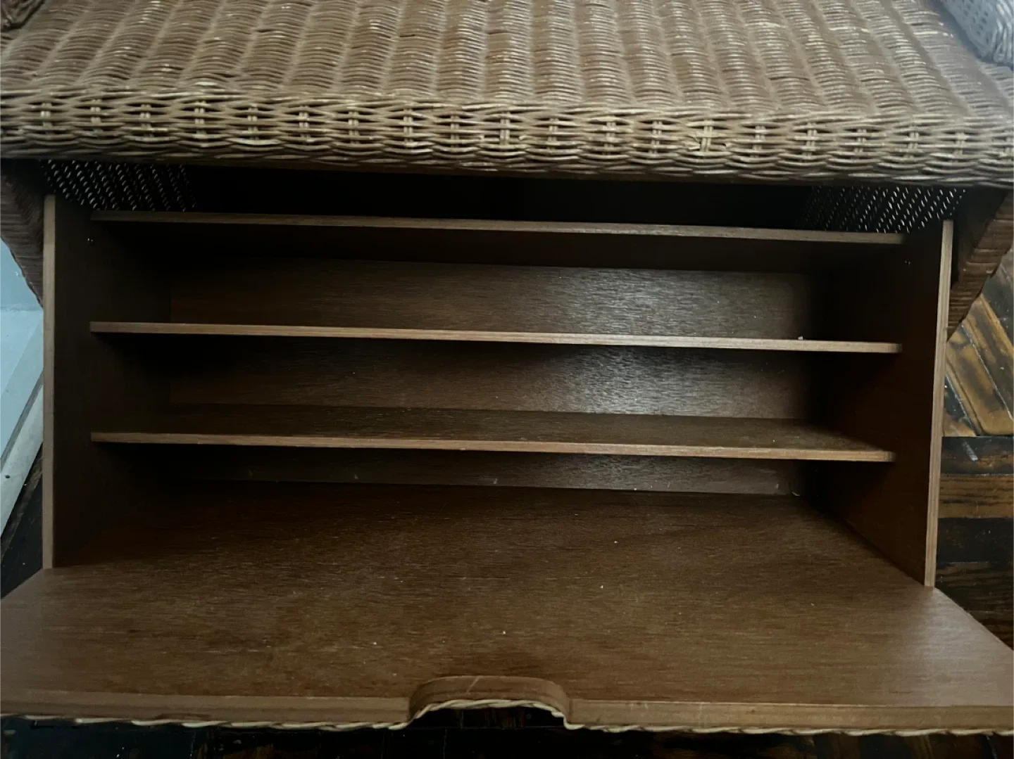 Wicker Storage Trunk image indicator(5)