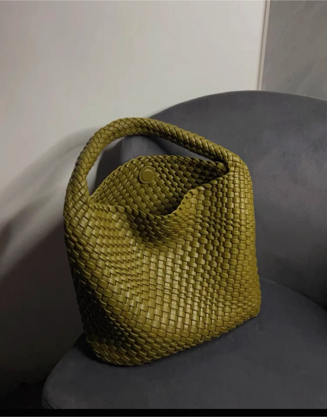 Woven Hobo Bag with Pouch - Olive Green 100% real leather image indicator(3)