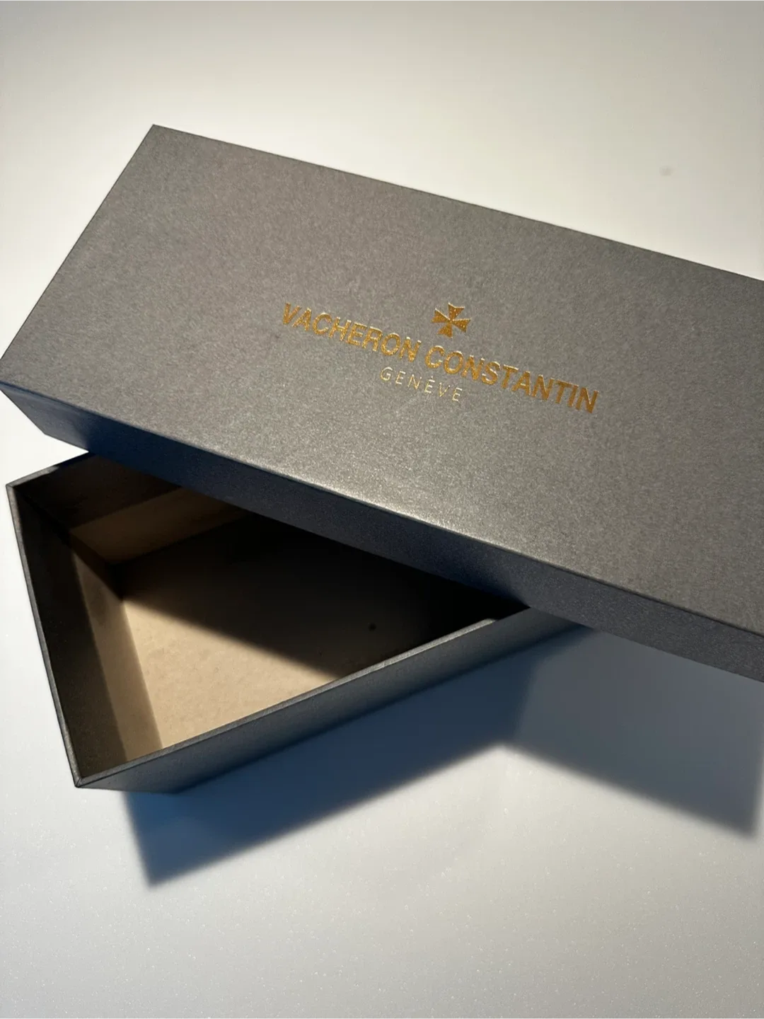 Hourglass from Vacheron Constantin image indicator(4)