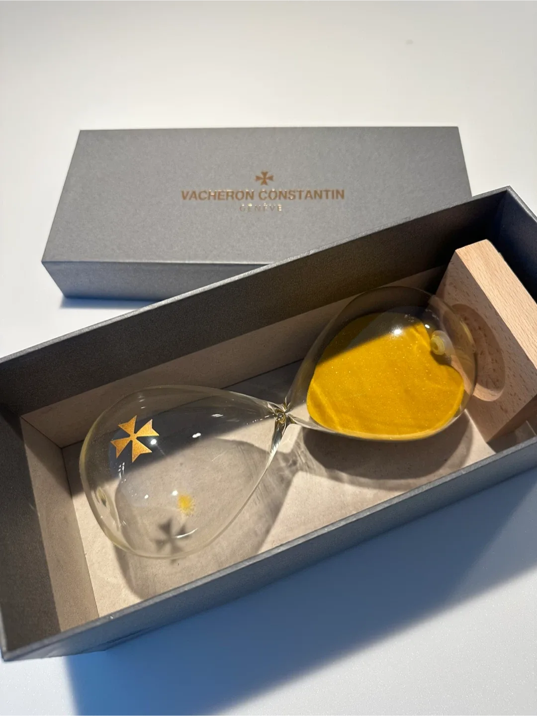 Hourglass from Vacheron Constantin image indicator(5)