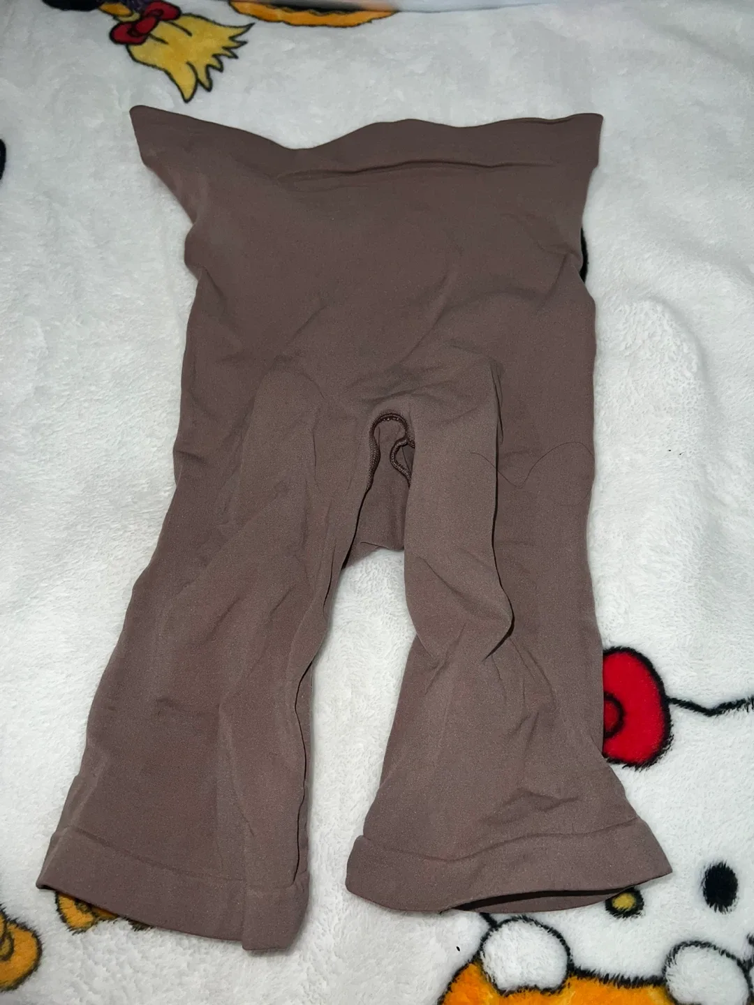 SKIMS L/XL Brown Mid Thigh Shapewear image indicator(3)