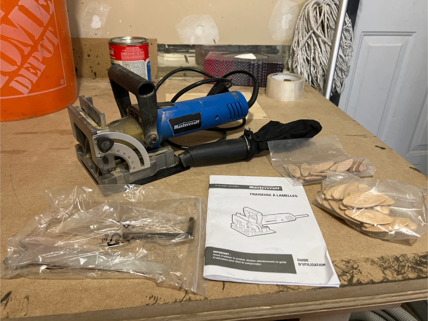 Mastercraft Biscuit Joiner with Box - photo 2
