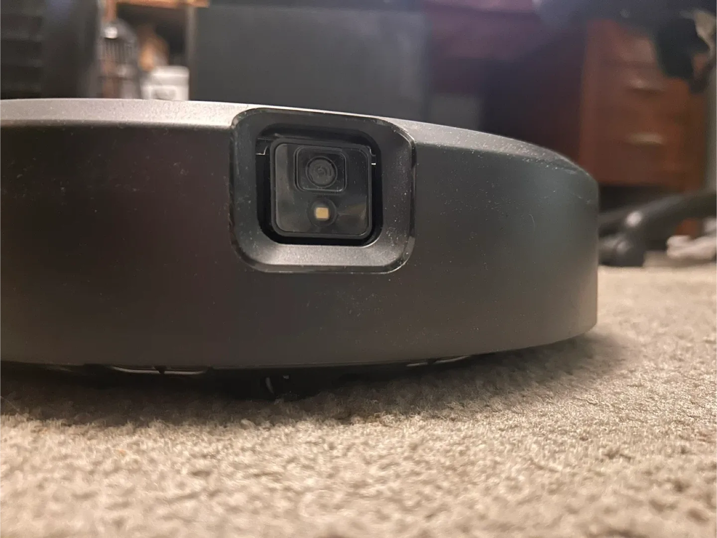 iRobot Roomba Vacuum J7+ image indicator(3)