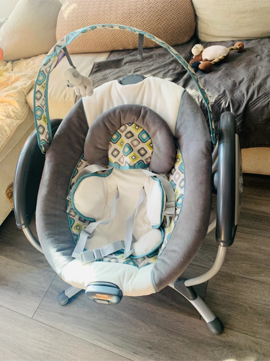 Baby Soother/Bouncer Seat - photo 2