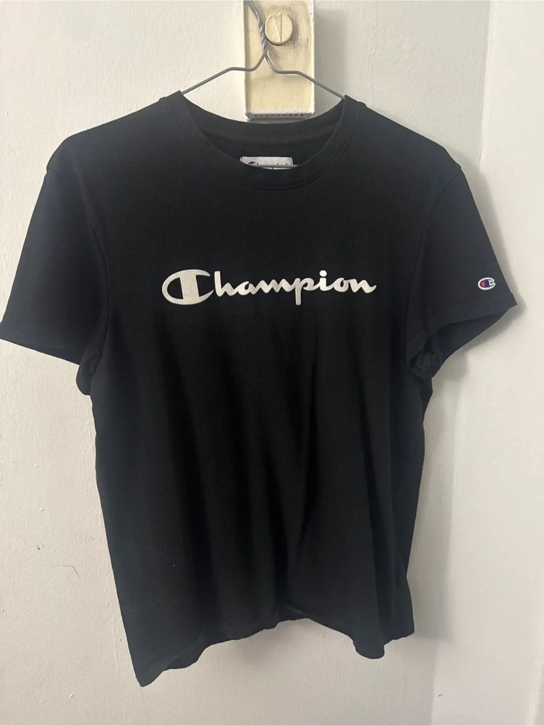 Champion Black T-Shirt - Size S thumbnail