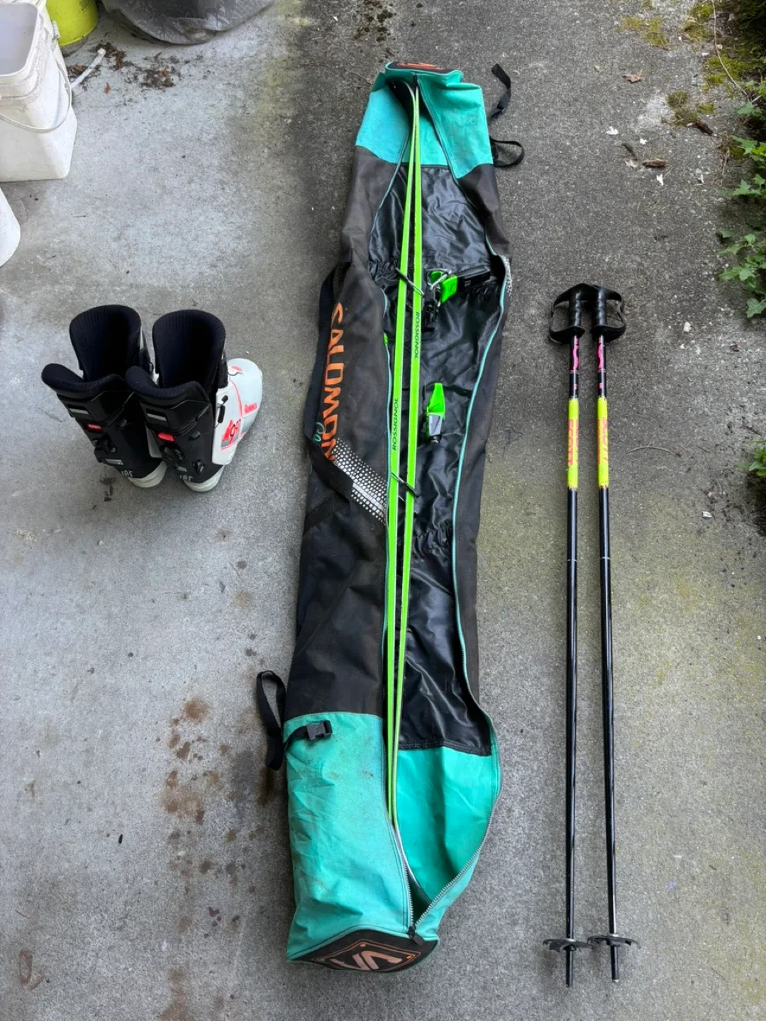 Rossignol Skis, Nordica Boots, Salomon Bag & Ski Poles image indicator(3)