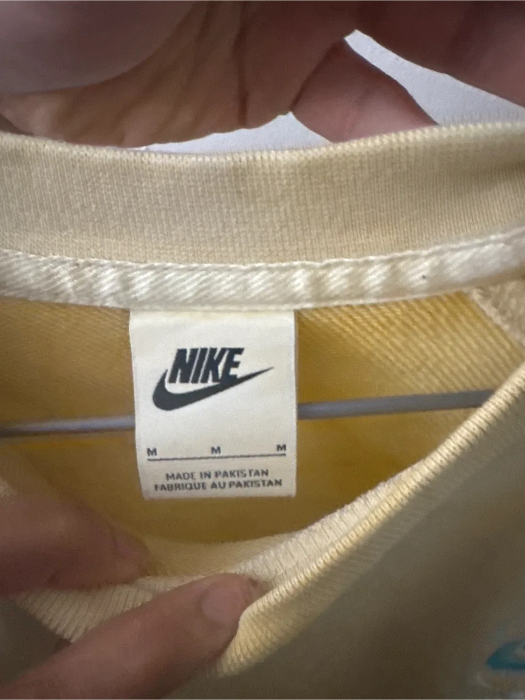 Nike "Have A Nike Day" Tie Dye Sweatshirt - Size M image indicator(3)