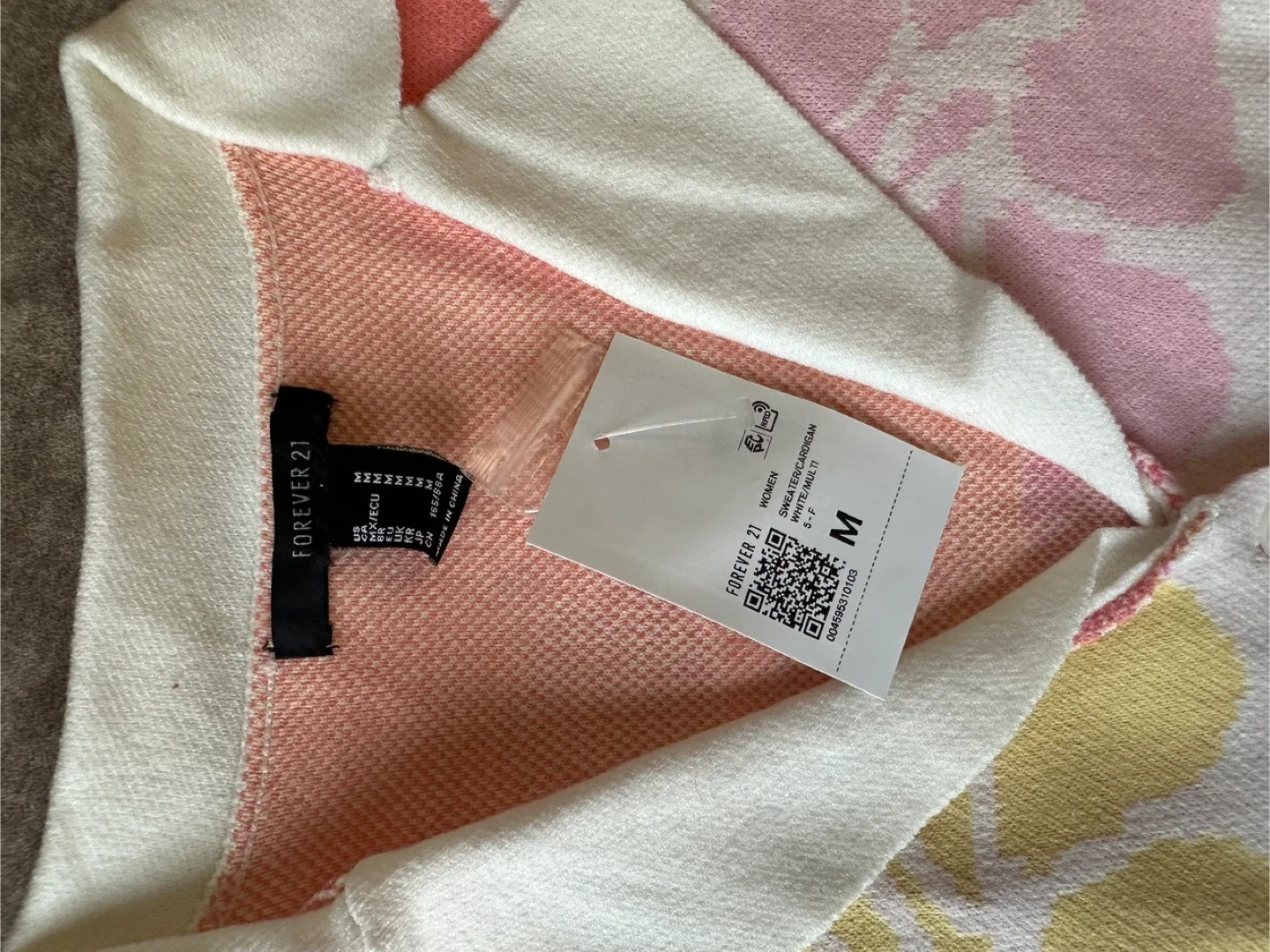 New Forever 21 Floral Cardigan, Size M image indicator(3)