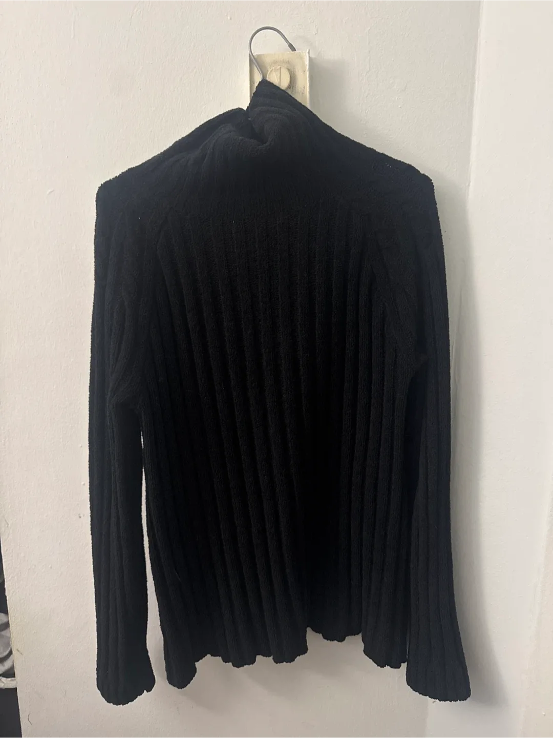 Black Sweater - Size M thumbnail