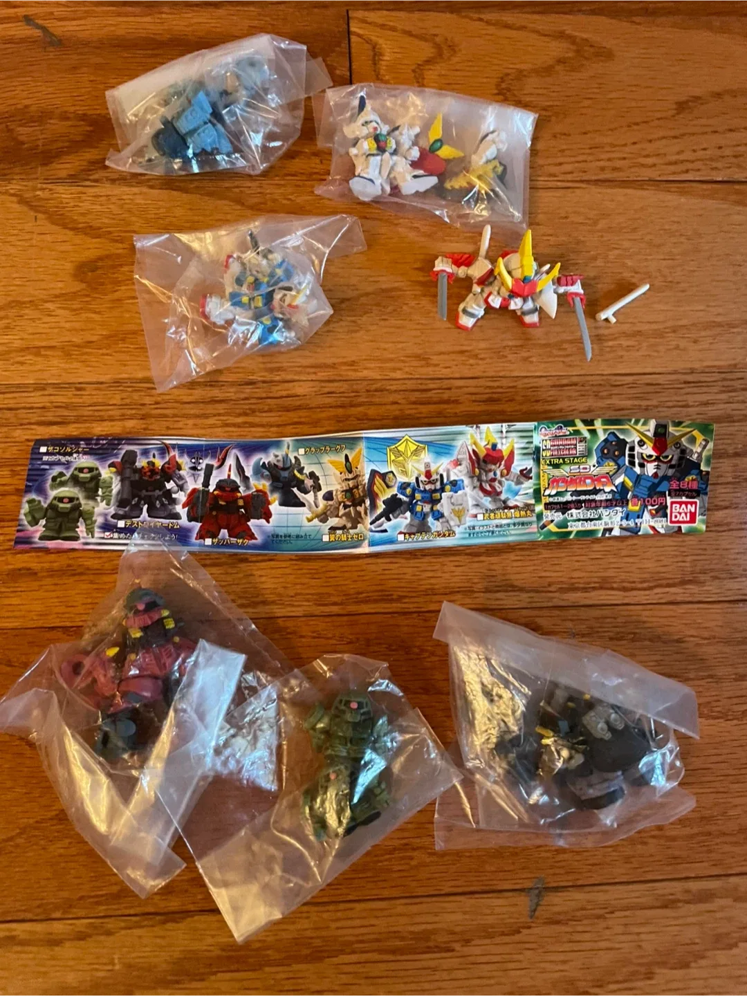 Street Fighter Blanka Pixel Bricks & SD Gundam Figures image indicator(3)