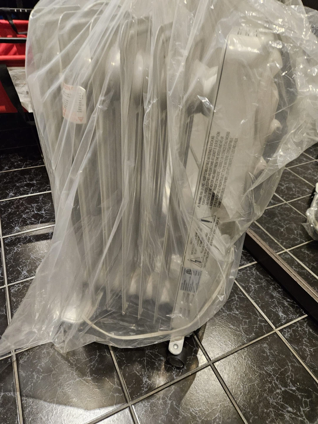 Garrison Oil-Filled Radiator Heater - photo 5