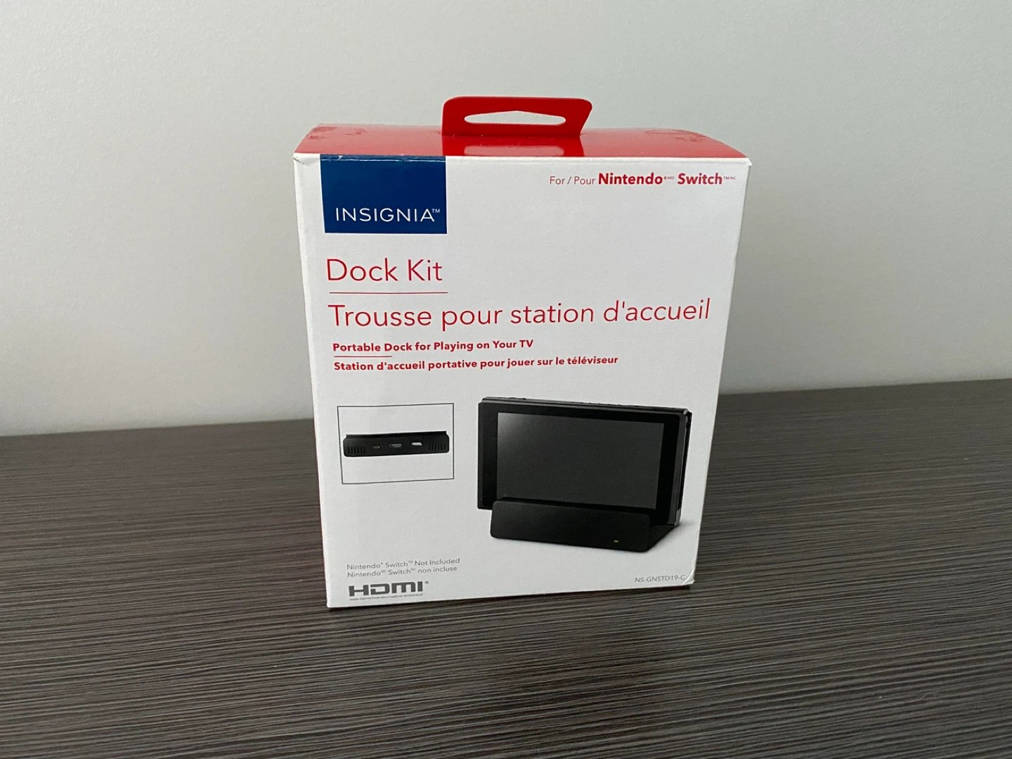 Nintendo Switch V1 + Case + Additional Dock $250 - photo 3