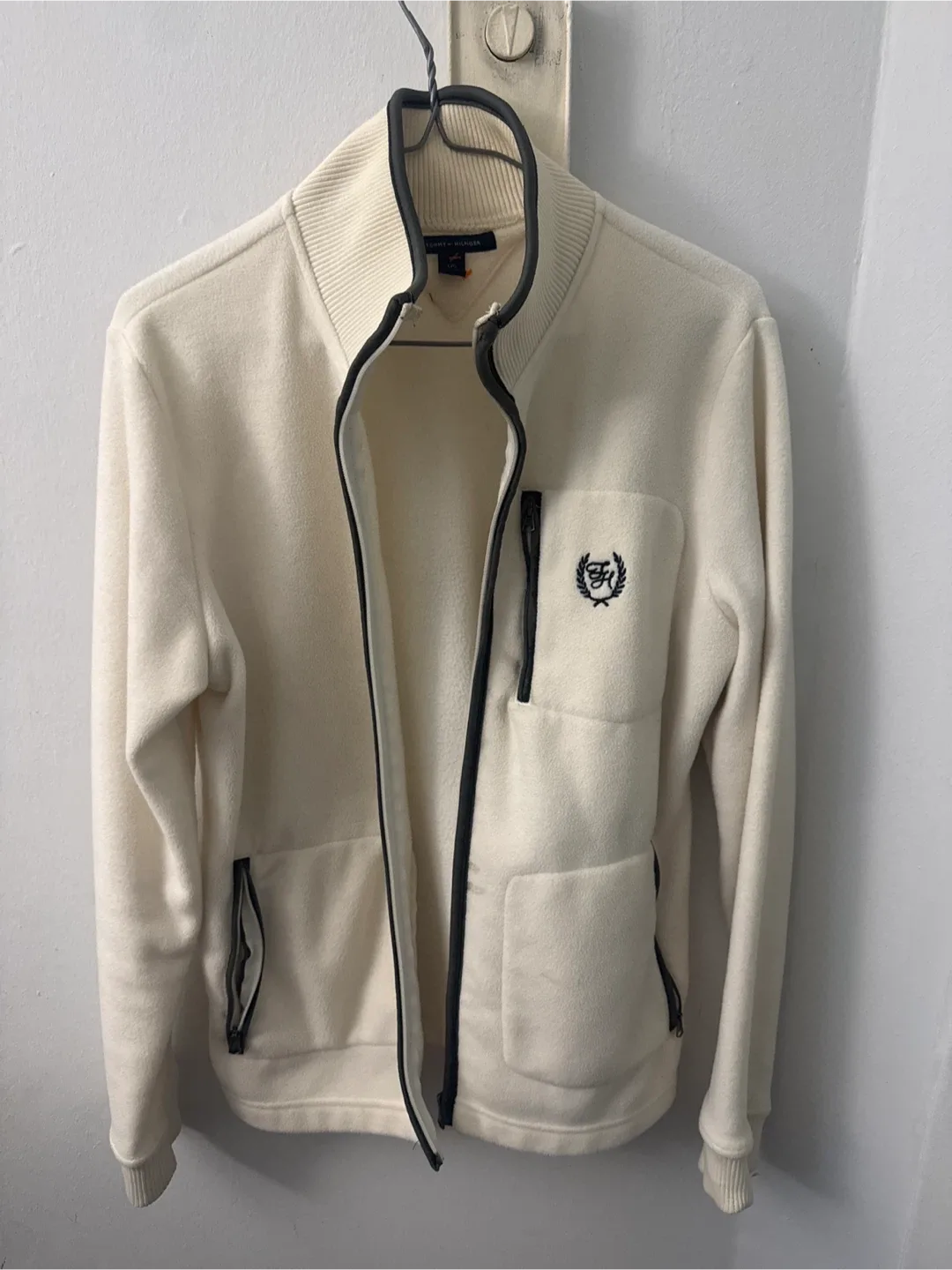 Tommy Hilfiger Fleece Jacket - Size Large thumbnail